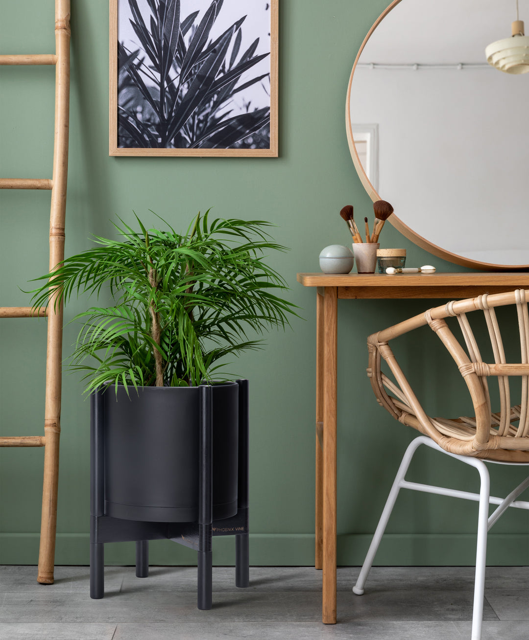 black indoor planter with stand 10" Black Plastic Planter with Ebony Stand – D'VINE DEV