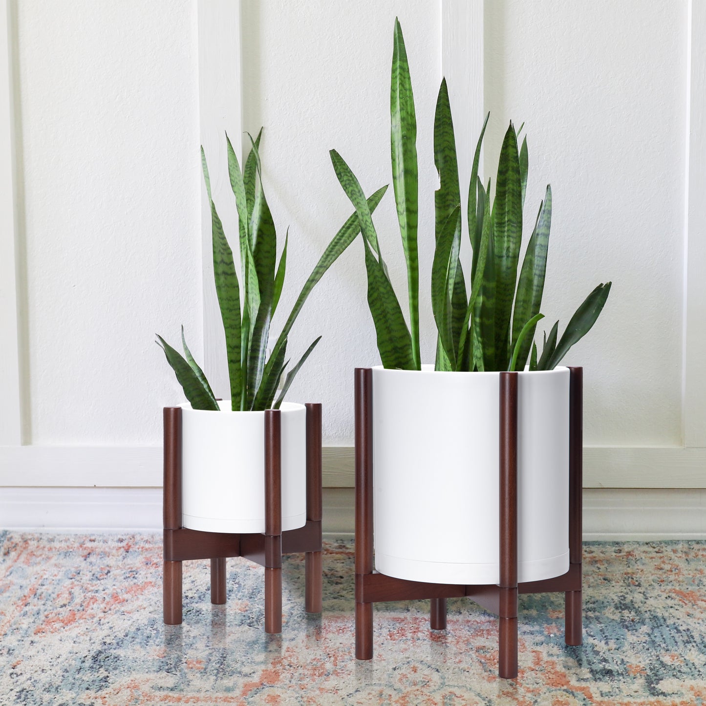 Plastic Planter with Wood Stand