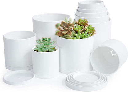 Uncompromising Plastic Plant Pot Pack of 10